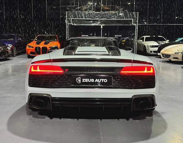Audi R8 2019 ,5.2L V10,Suzuka Grey,European specs for 320,000.00 AED