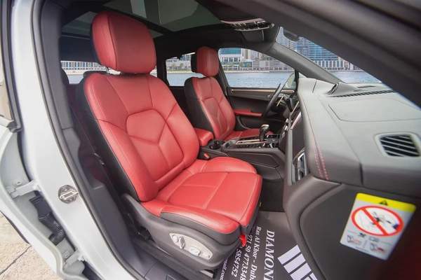 4,000 P.M | 0% Down-Payment | Porsche Warranty | MEGA SALE