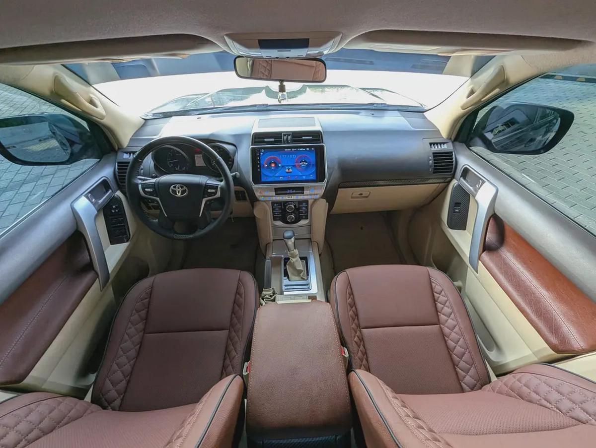 TOYOTA PRADO 2014 FACELIFTED 2023 WITH INTERIOR AND EXTERIOR GCC V4 2.7L IN EXCELLENT CONDITION-2-2