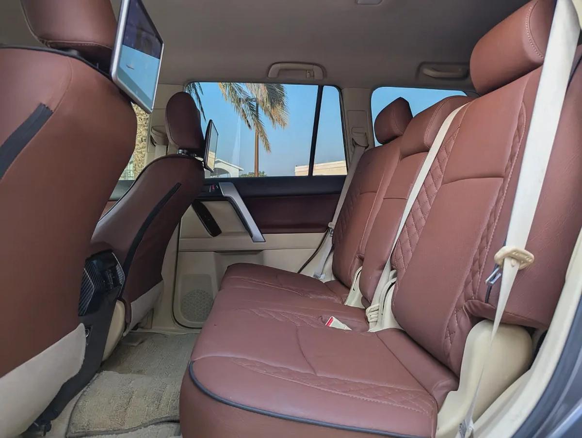 TOYOTA PRADO 2014 FACELIFTED 2023 WITH INTERIOR AND EXTERIOR GCC V4 2.7L IN EXCELLENT CONDITION-4-4