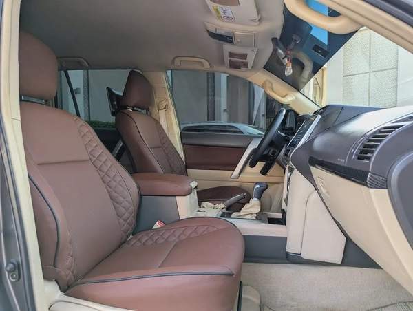 TOYOTA PRADO 2014 FACELIFTED 2023 WITH INTERIOR AND EXTERIOR GCC V4 2.7L IN EXCELLENT CONDITION