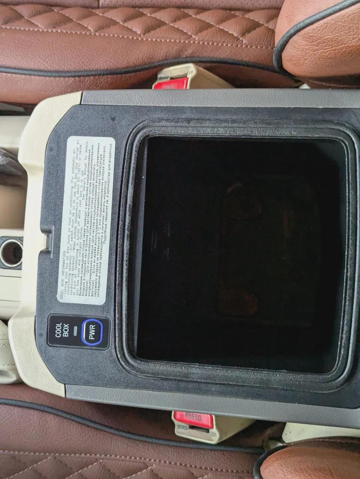 TOYOTA PRADO 2014 FACELIFTED 2023 WITH INTERIOR AND EXTERIOR GCC V4 2.7L IN EXCELLENT CONDITION-7-7