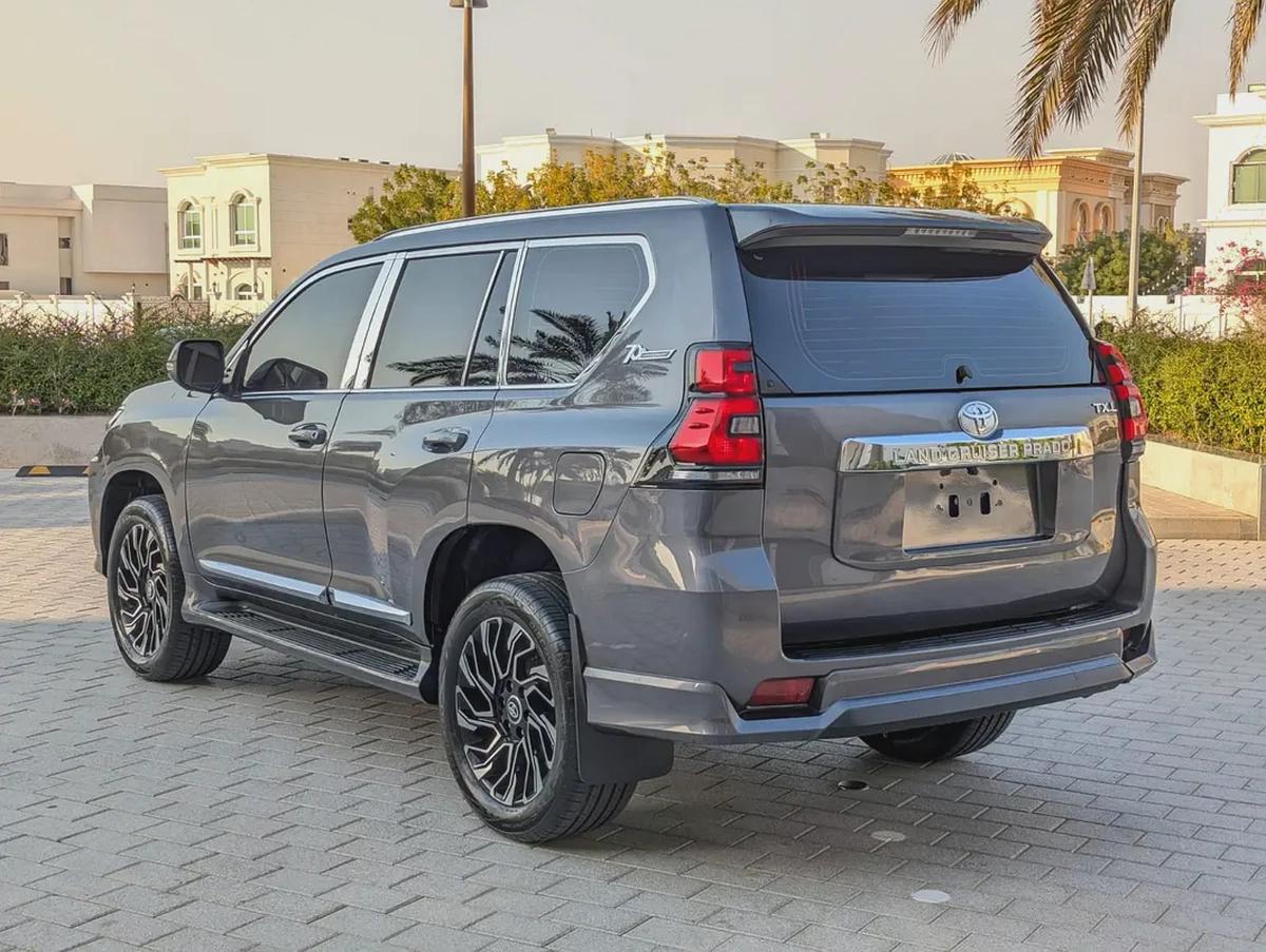 TOYOTA PRADO 2014 FACELIFTED 2023 WITH INTERIOR AND EXTERIOR GCC V4 2.7L IN EXCELLENT CONDITION-12-12