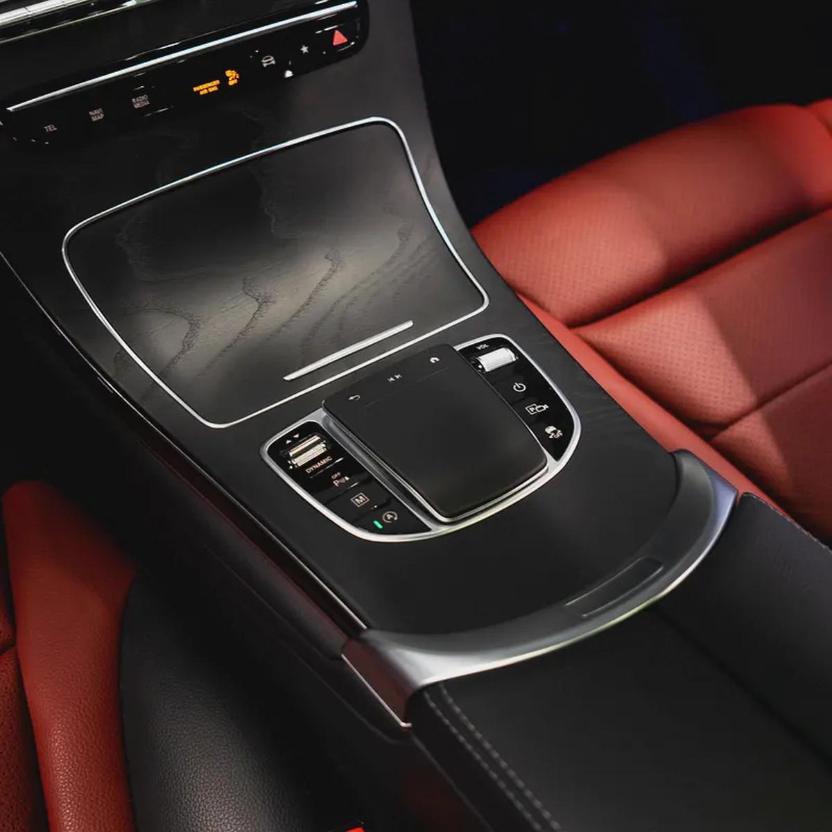 AED 3,353 p.m • 0% Downpayment • Mercedes-Benz GLC 200 Coupe • Agency Warranty-11-11