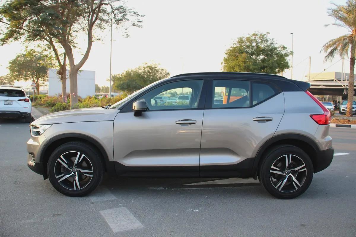 Volvo XC40 T4 R-design 2022, EMI (1095x60) Bank finance! Full agency history! Perfect condition!-0-0