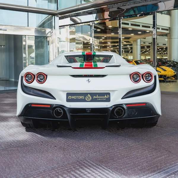 2023 FERRARI F8 SPIDER DONE ONLY 2000KM