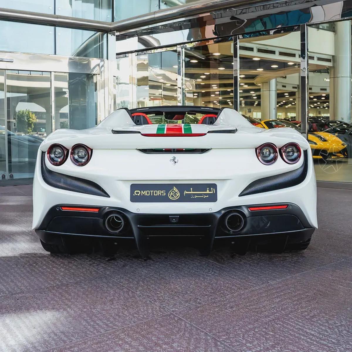 2023 FERRARI F8 SPIDER DONE ONLY 2000KM-2-2