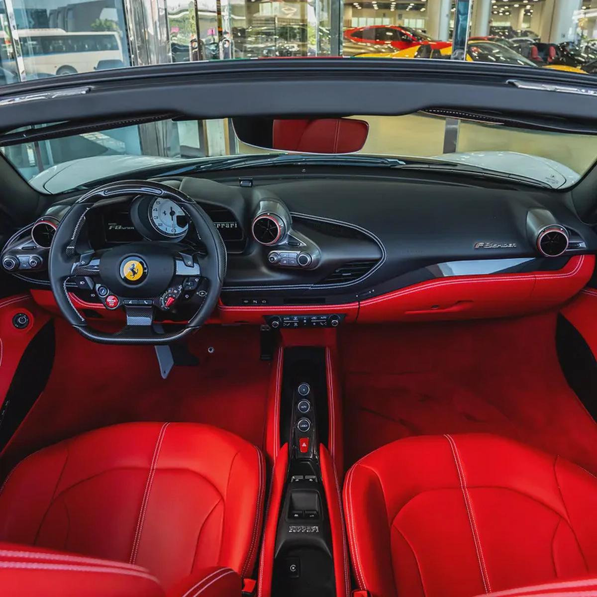 2023 FERRARI F8 SPIDER DONE ONLY 2000KM-11-11