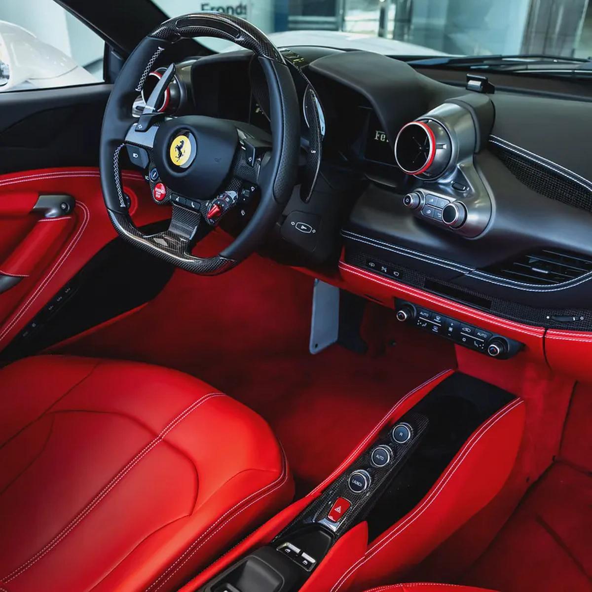 2023 FERRARI F8 SPIDER DONE ONLY 2000KM-14-14