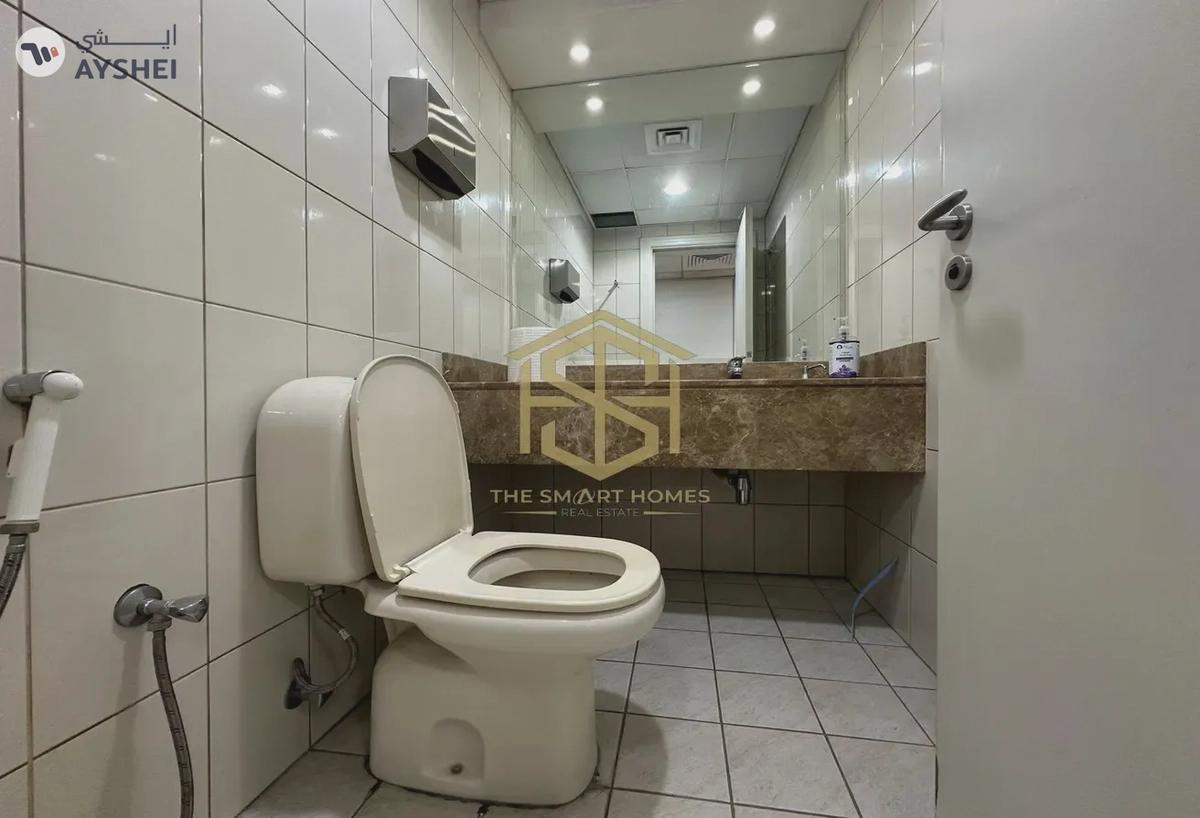 OFFICE SPACE FOR RENT IN FAIRMONT HOTEL, SHEIKH ZAYED ROAD-2-2