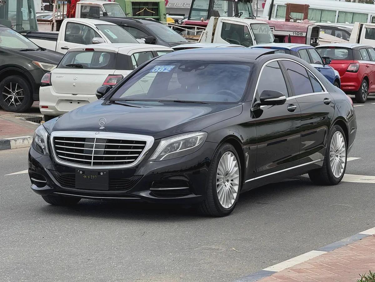 Mercedes-Benz S-Class S 400 2015 - Japanese Specs Auction Grade 4.5/B MINT CONDITION CAR-1-1