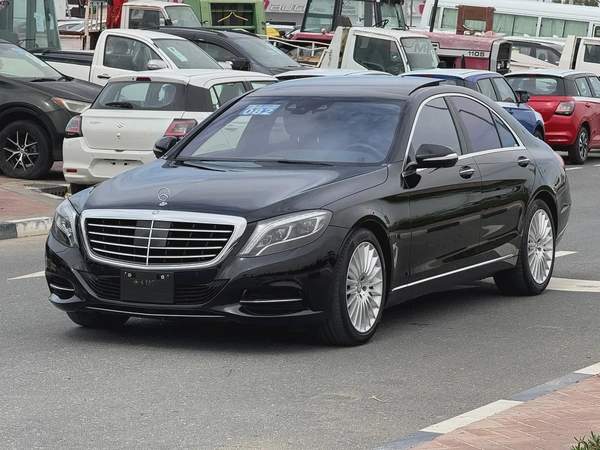 Mercedes-Benz S-Class S 400 2015 - Japanese Specs Auction Grade 4.5/B MINT CONDITION CAR