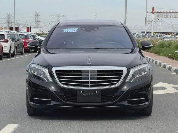 Mercedes-Benz S-Class S 400 2015 - Japanese Specs Auction Grade 4.5/B MINT CONDITION CAR