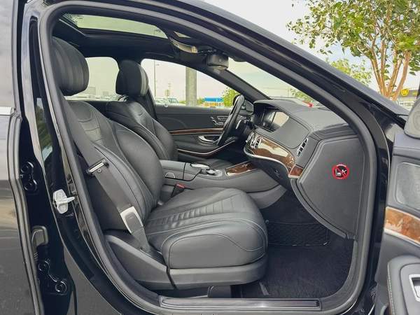 Mercedes-Benz S-Class S 400 2015 - Japanese Specs Auction Grade 4.5/B MINT CONDITION CAR