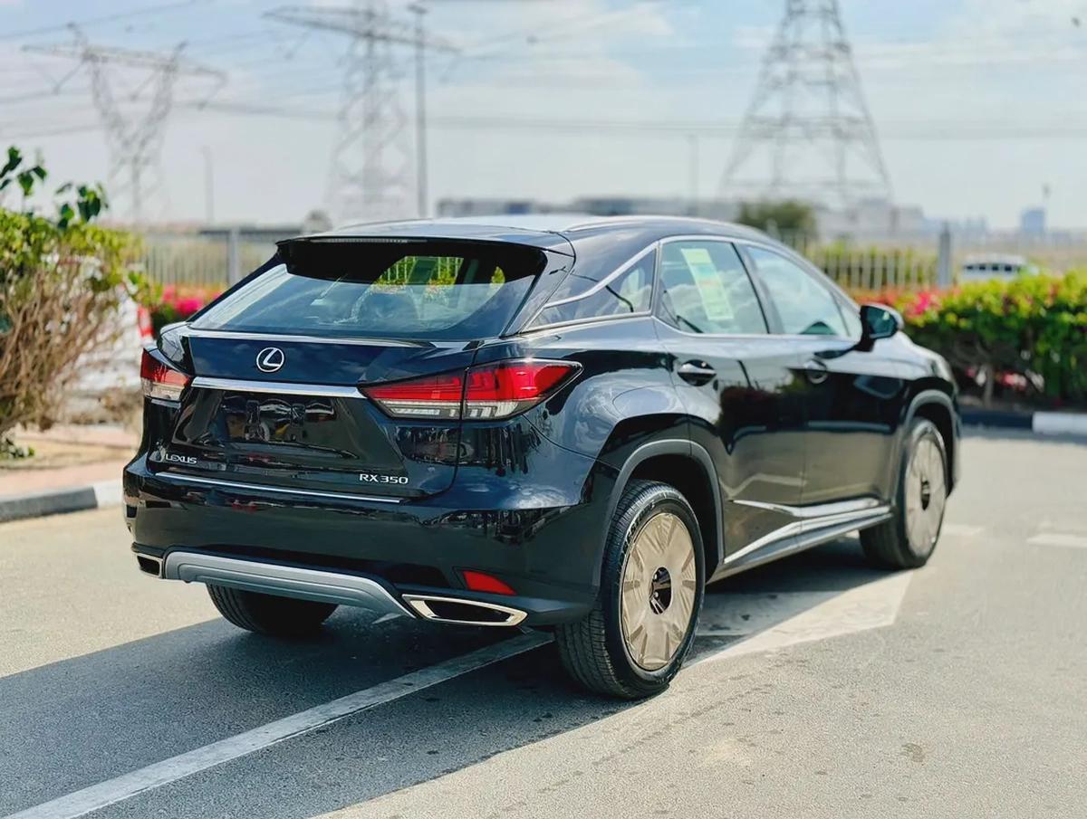 Lexus RX350 3.5L Model 2022 GCC SPECS Brand New 0KM-5-5