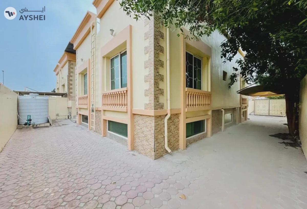 VILLA FOR RENT IN MIRDIF VILLAS, MIRDIF Spacious | Semi Independent Villa Available-3-3