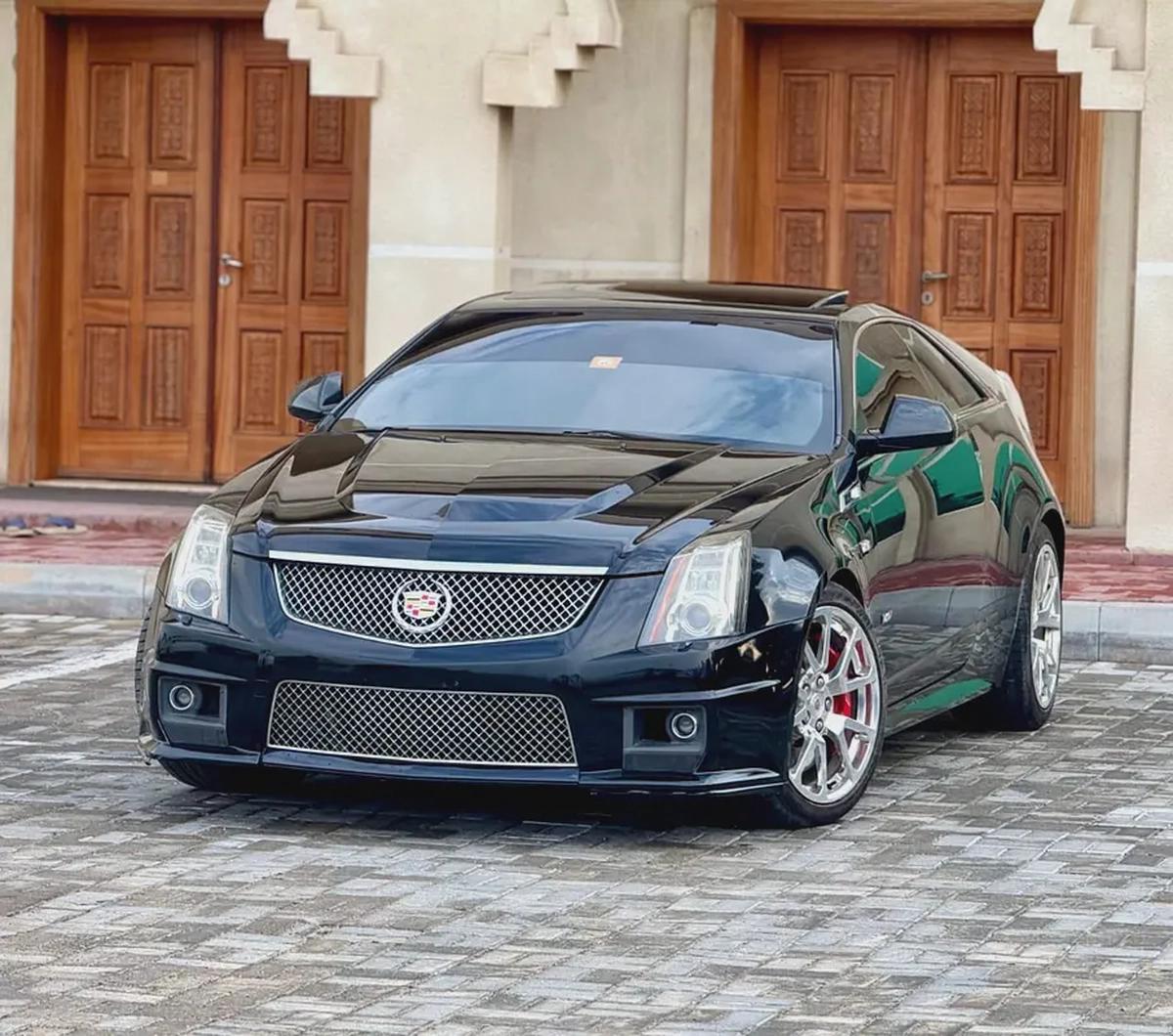 كاديلاك CTS V خليجي موديل 2013 فل اوبشن-2-2