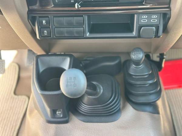 Toyota Land Cruiser Pick Up Std 4.0L Single Cab Utility 4WD
