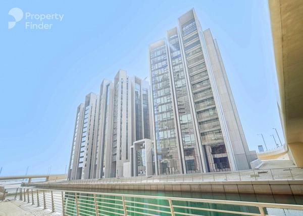 Elegant 1BR | Partial Sea View | Prime Area