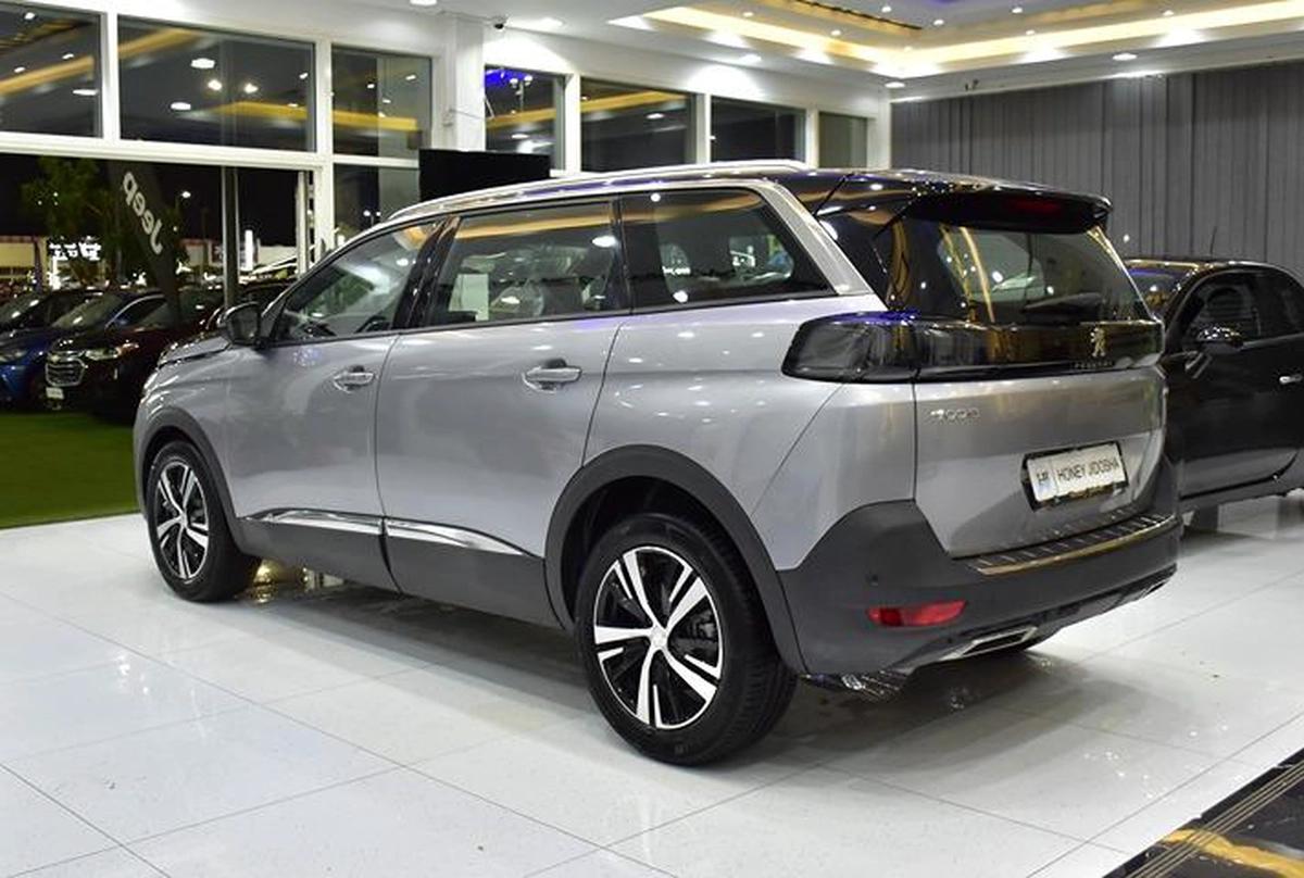 Peugeot 5008 GT ( 2024 Model ) in Silver Color GCC Specs-11-11