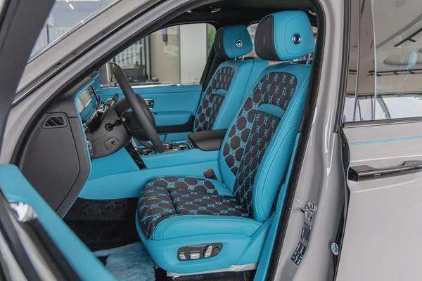 ROLLS ROYCE CULLINAN | BLACK BADGE | BESPOKE PREMIUM AUDIO | DUALITY SEATS | European Specs | 2026