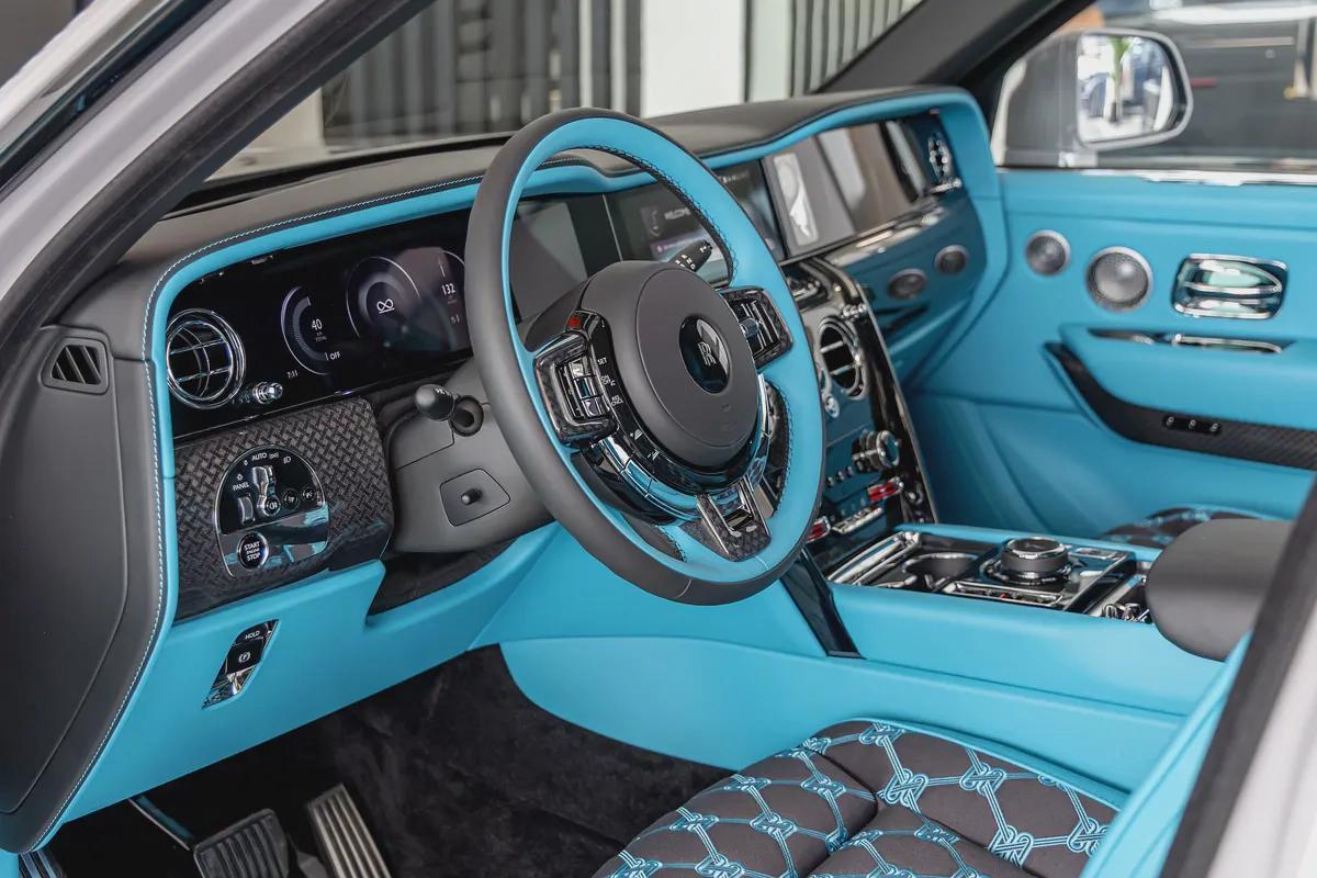 ROLLS ROYCE CULLINAN | BLACK BADGE | BESPOKE PREMIUM AUDIO | DUALITY SEATS | European Specs | 2026-13-13
