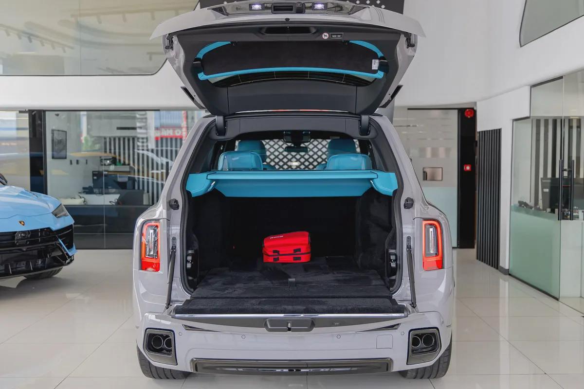 ROLLS ROYCE CULLINAN | BLACK BADGE | BESPOKE PREMIUM AUDIO | DUALITY SEATS | European Specs | 2026-19-19