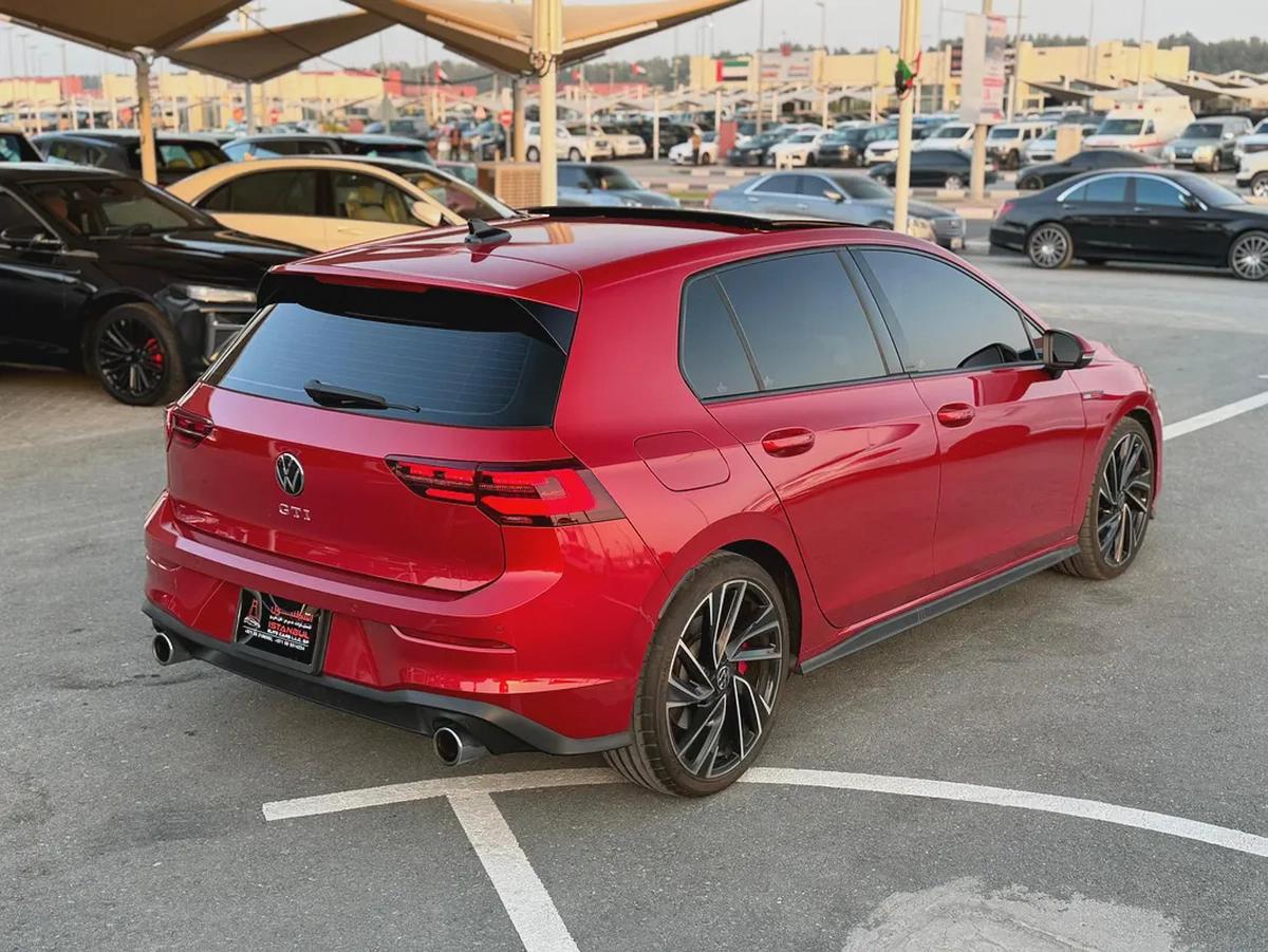 VOLKSWAGEN GOLF GTI — 2022 | GCC SPECS-3-3