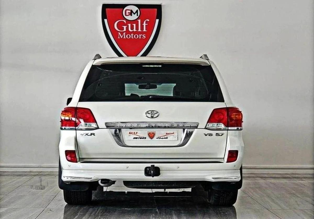 Toyota Land Cruiser VXR 5.7L-8CYL EXCELLENT CONDITION -4-4