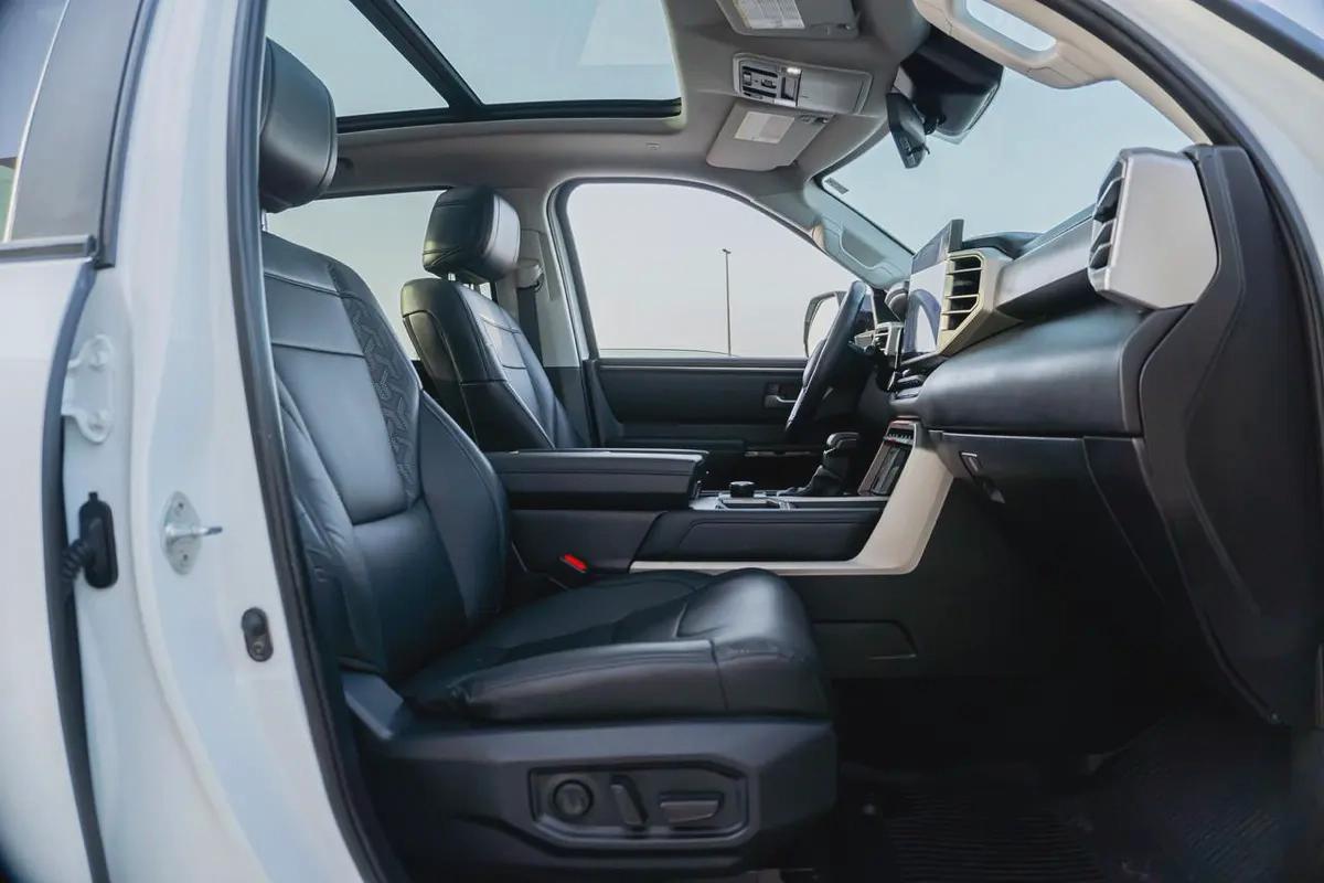 TOYOTA TUNDRA 2024 CRE WHITE-17-17