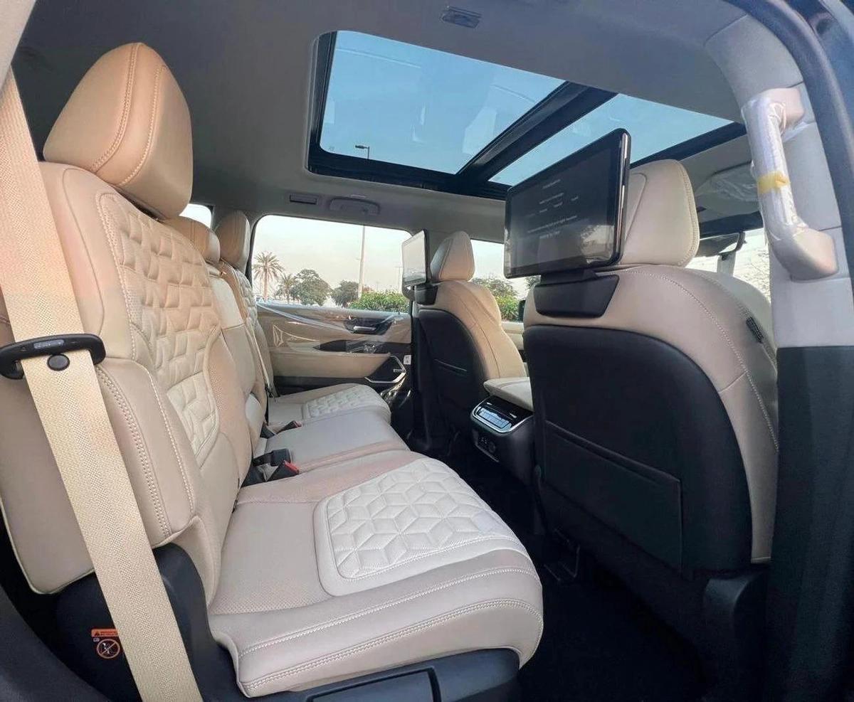 Nissan Patrol LE Platinum City 3.5L-8-8