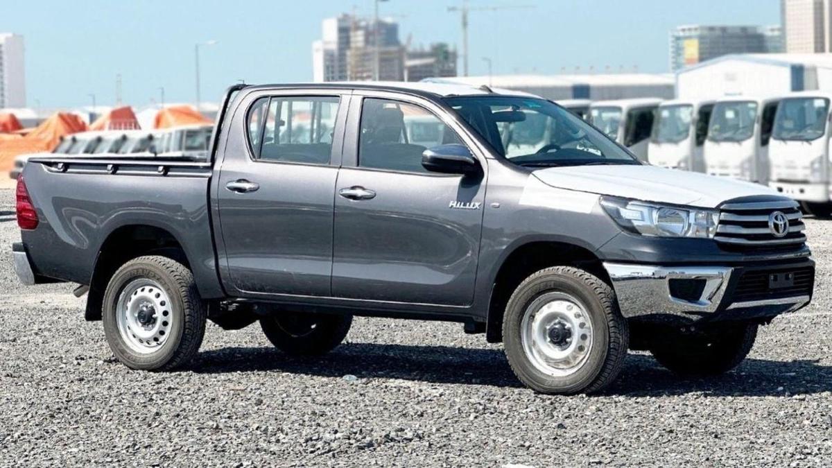 Toyota Hilux Toyota hilux 2.4L 2024 basic option V4-1-1