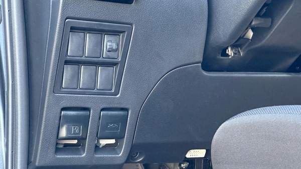 Toyota Hilux Toyota hilux 2.4L 2024 basic option V4