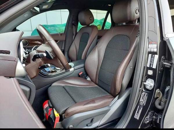2017 MERCEDES GLC250 low mileage || accident free || single owner