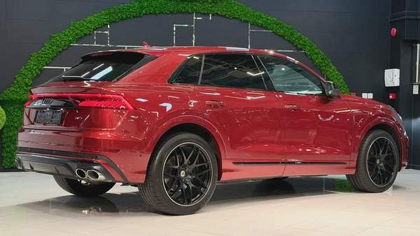Audi S Q8 4.0 TFSI quattro 2021 - European Specs - GCC Stock