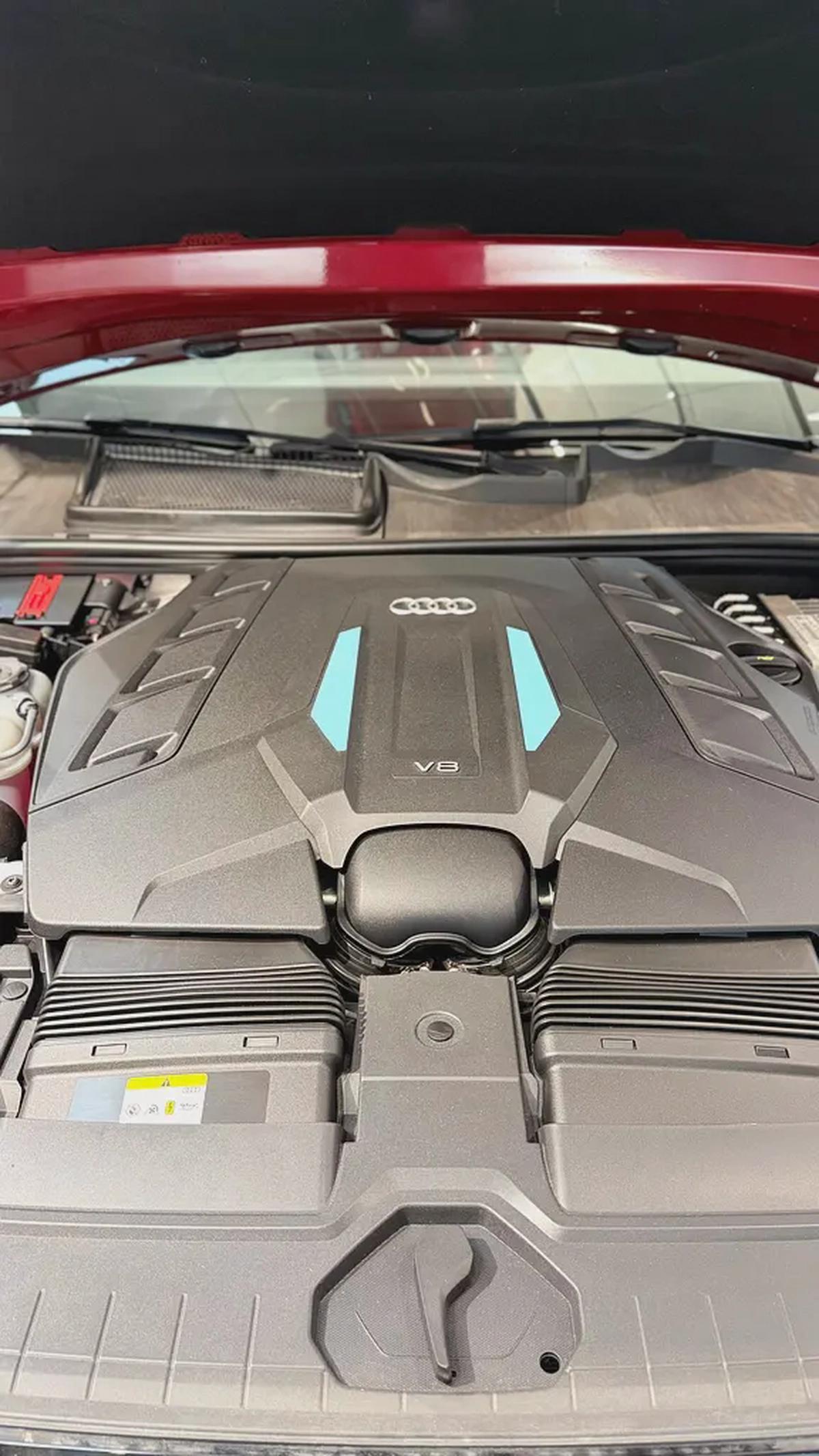 Audi S Q8 4.0 TFSI quattro 2021 - European Specs - GCC Stock-13-13