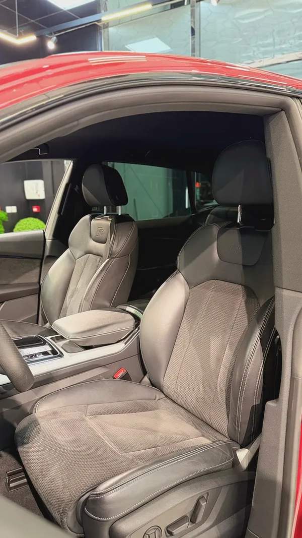 Audi S Q8 4.0 TFSI quattro 2021 - European Specs - GCC Stock