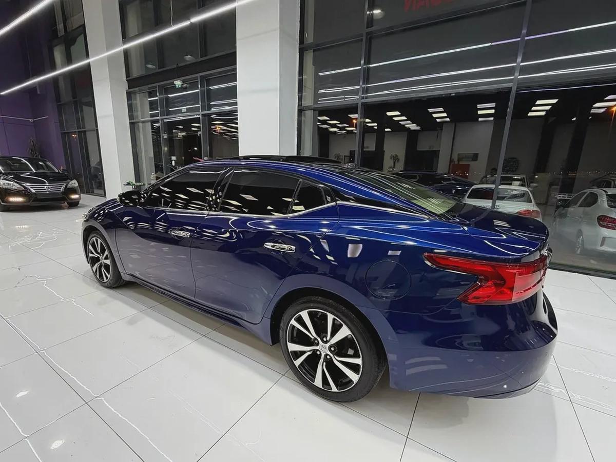 Nissan Maxima Gcc-5-5