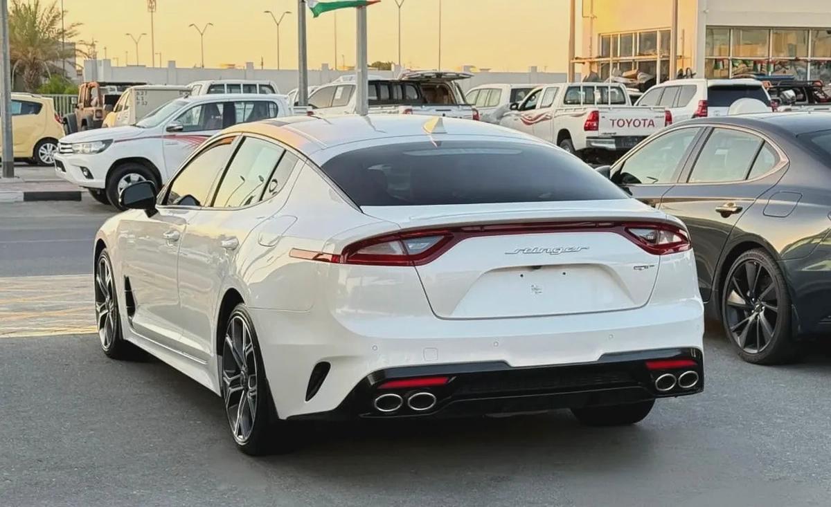 KIA - STINGER -2021 - GT - V6 - 3,3L - TWIN TURBO - AMERICAN SPECS - VERY GOOD CONDITION-3-3
