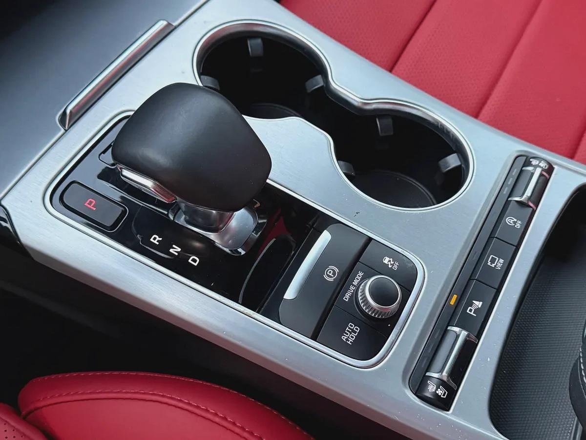 KIA - STINGER -2021 - GT - V6 - 3,3L - TWIN TURBO - AMERICAN SPECS - VERY GOOD CONDITION-13-13