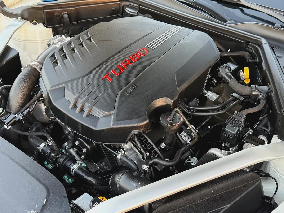 KIA - STINGER -2021 - GT - V6 - 3,3L - TWIN TURBO - AMERICAN SPECS - VERY GOOD CONDITION-15-15
