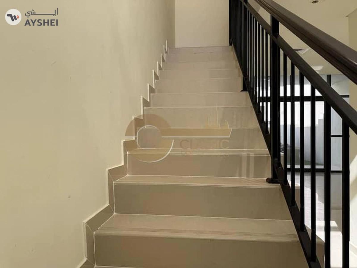 Stylish 2BR Townhouse | Middle unit | R2M11 Type-14-14