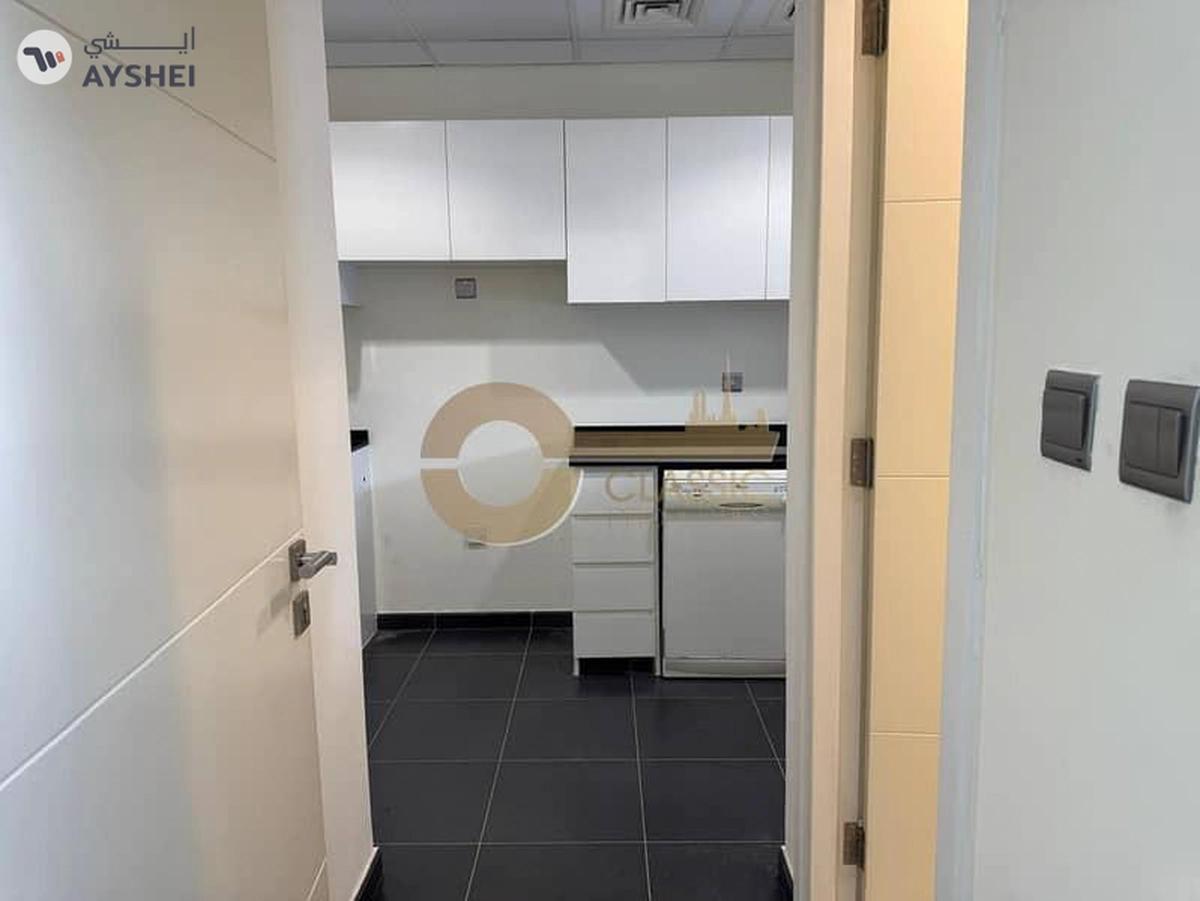 Stylish 2BR Townhouse | Middle unit | R2M11 Type-6-6