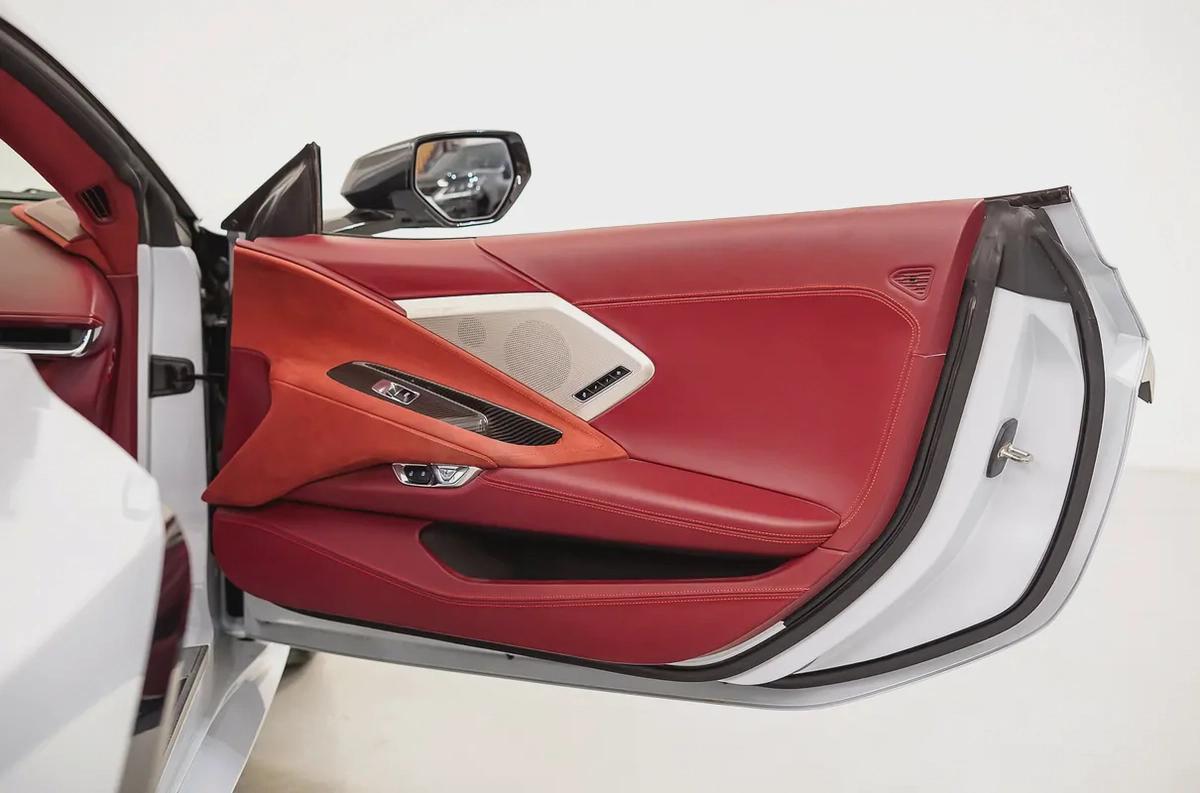 AED 3744 PM | CORVETTE STINGRAY 3LT 2020 | 1 YEAR WARRANTY | GCC-9-9