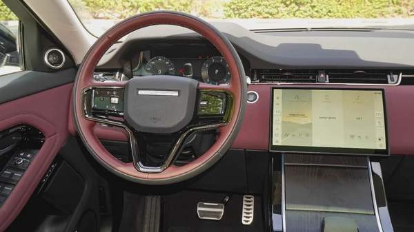 RANGE ROVER EVOQUE SE P250 DYNAMIC 2025!! FIVE YEARS WARRANTY!! THREE YEARS SERVICE CONTRACT