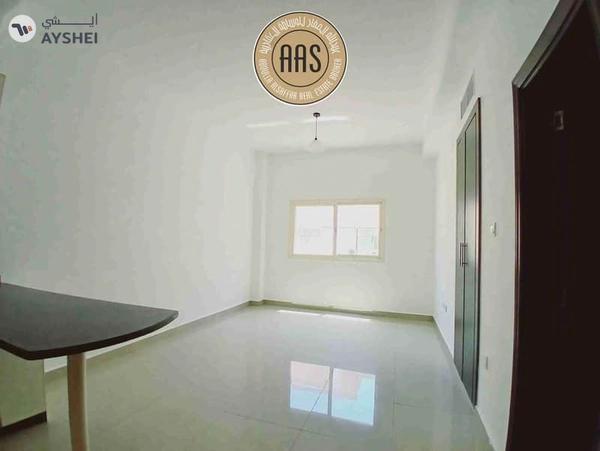 Spacious Studio★ Ready to Move ★Close To RTA Bus
