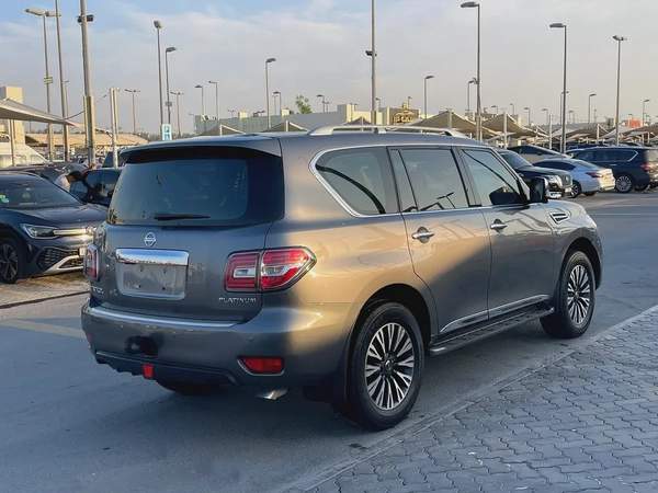Nissan Patrol LE Platinum 2016 - GCC Specs - Excellent Condition