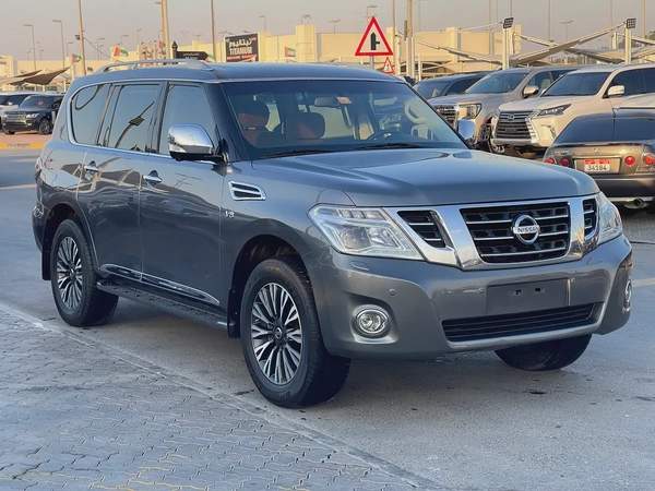 Nissan Patrol LE Platinum 2016 - GCC Specs - Excellent Condition