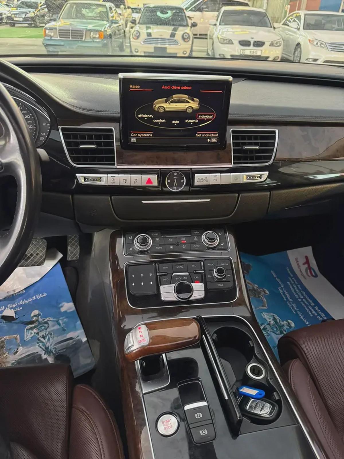 AUDI A8 L 50TFSI-12-12