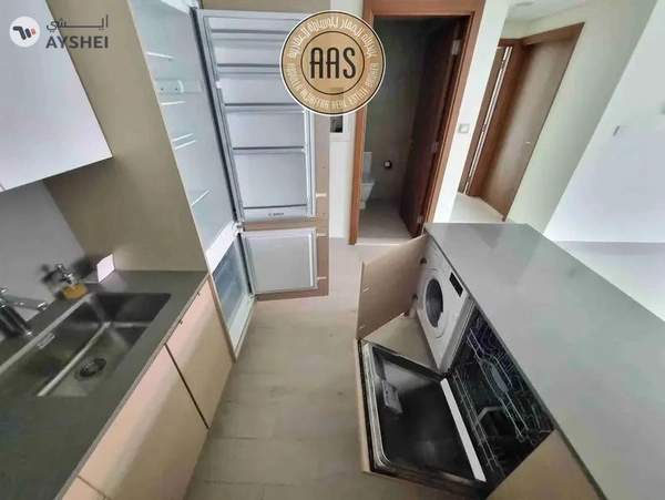 Stunning Views of Sea & Burj Al Arab • Spacious Layout • Rent 220k